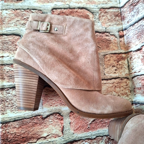 Jessica Simpson Cassley Ankle Boots Color: Rose Taupe - Picture 5 of 16